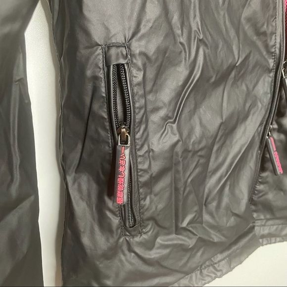 Superdry Japan Women's Zip Up Black Pink Windcheater Windbreaker Jacket Size M - Picture 10 of 10